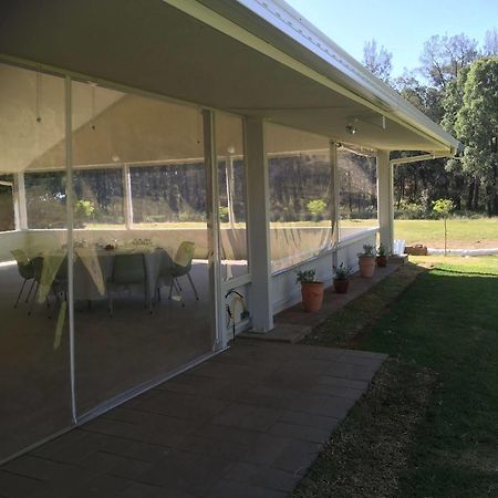 קונאבאראבן Warrumbungles Mountain Motel מראה חיצוני תמונה