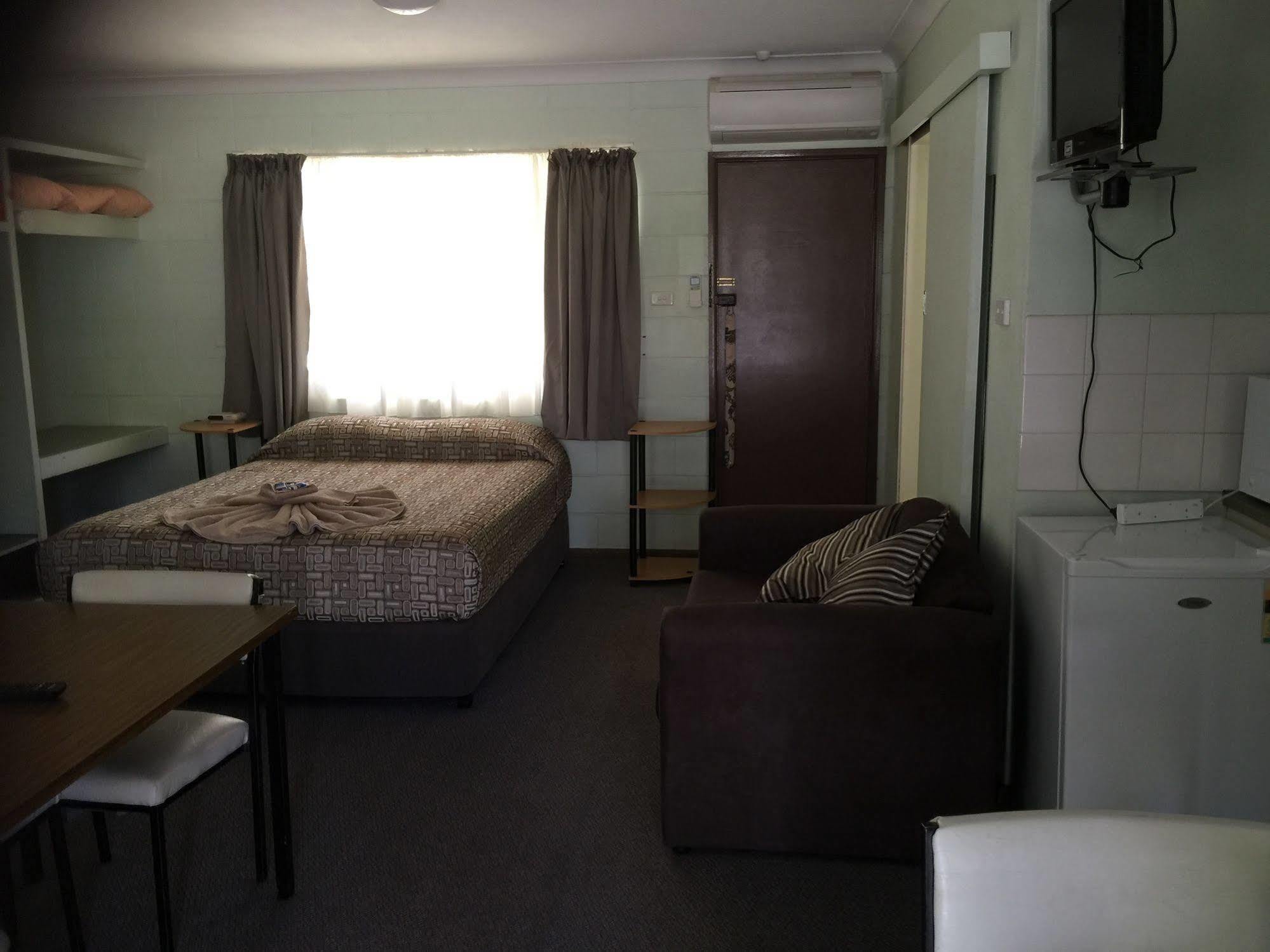 קונאבאראבן Warrumbungles Mountain Motel מראה חיצוני תמונה